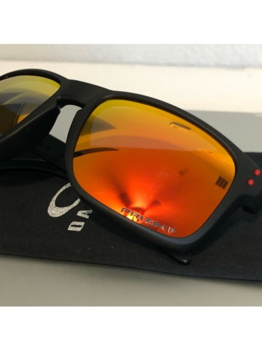 POLARIZED OAKLEY Holbrook Red Reflective Lenses 9102 - Picture 7 of 12